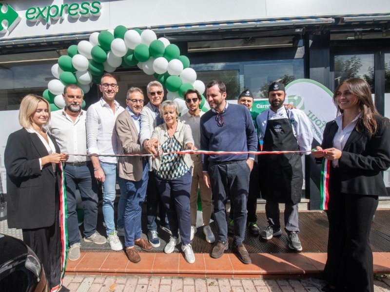 inaugurazione carrefour express pistoia