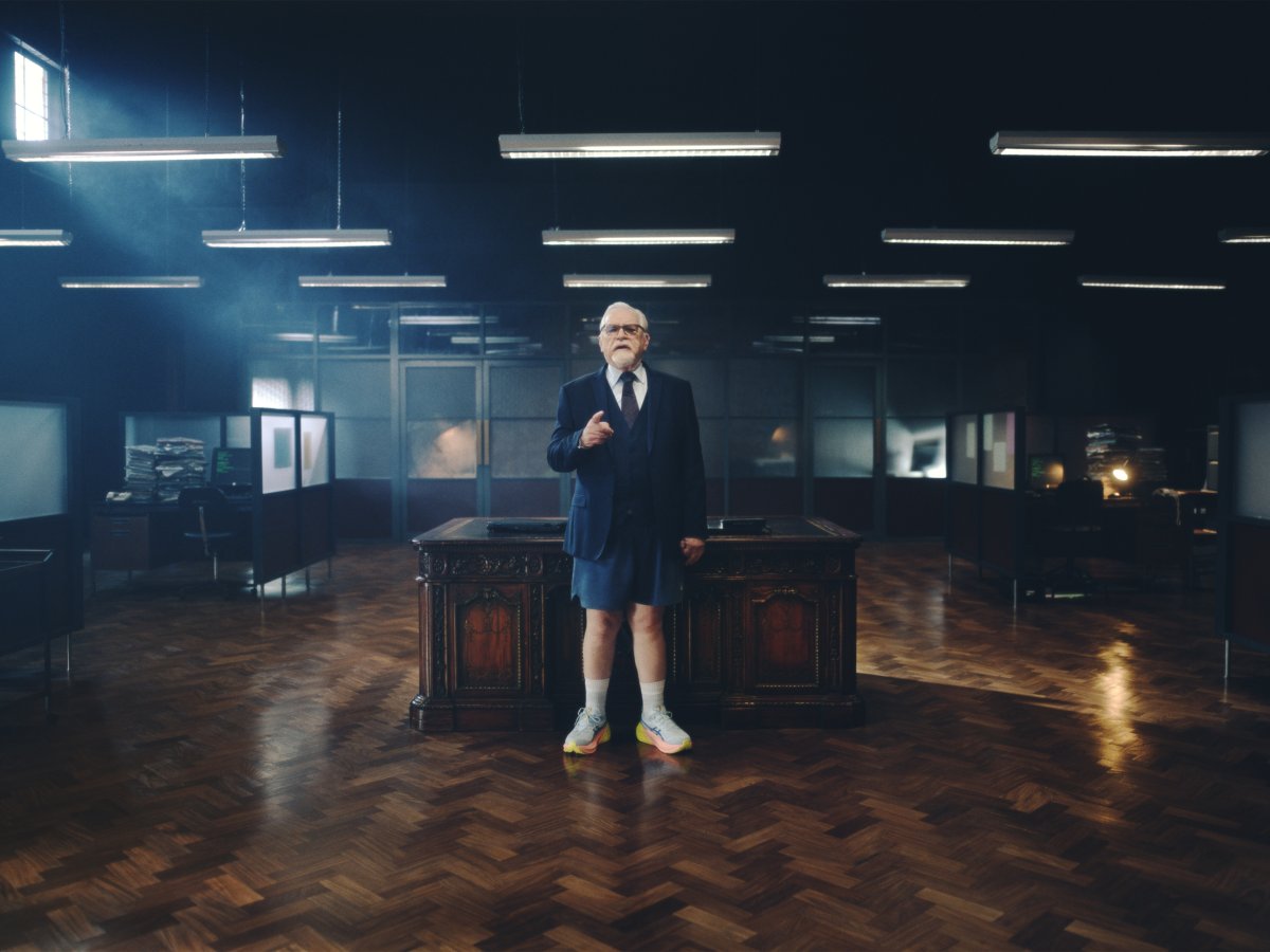 ASICS e Brian Cox promuovono il benessere mentale con Desk Break