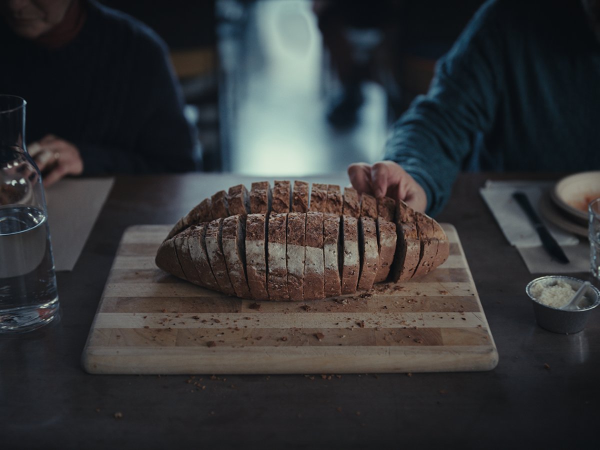 Esselunga: un nuovo spot racconta la collaborazione con Banco Alimentare