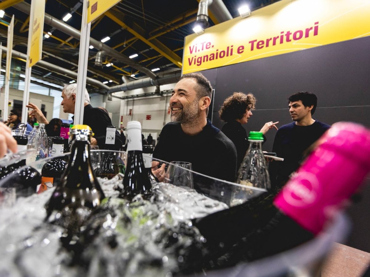 Slow wine fair 2025: Il vino sostenibile tra piacere e responsabilità