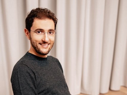  Scalapay svela gli Shopping Trends 2025: crescono digitale e acquisti green