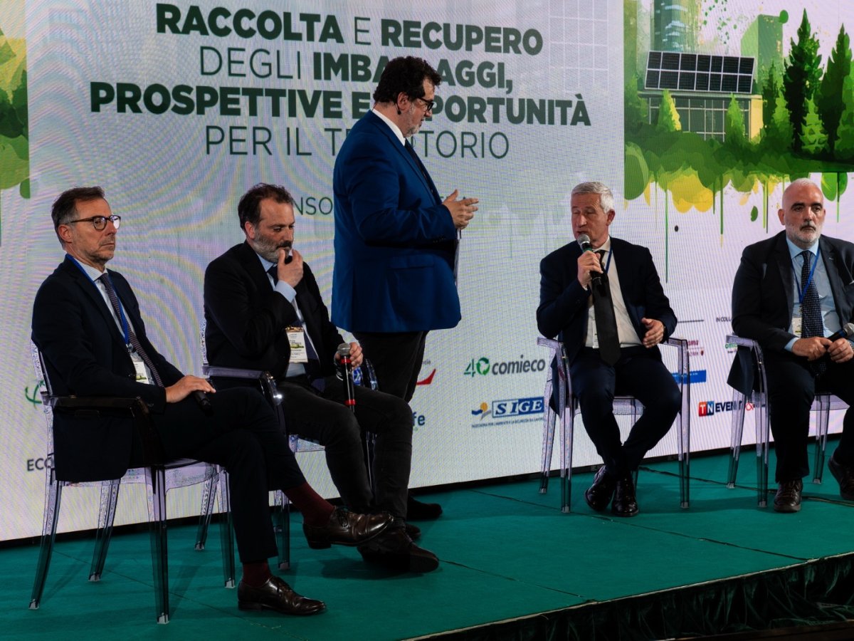 Rapallo, il primo Forum Ecosostenibilità tra imballaggi e idrogeno verde