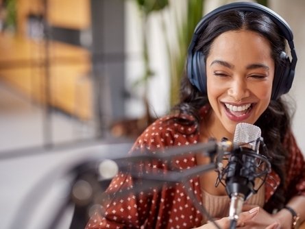 Marlù lancia la nuova stagione del podcast Scatenate