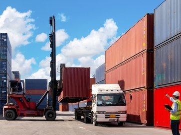 Logistica Uno premiata da FS Logistix per il beverage 