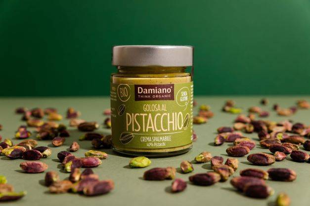 Frutta secca bio e coltivazioni Fairtrade: le nuove creme spalmabili Damiano, pioniera del bio in Europa