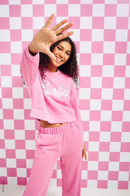 E' Barbiecore-Mania nella nuova capsule firmata Tezenis