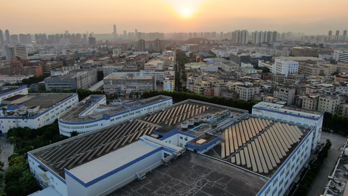 Comunità Energetiche Rinnovabili e Ppa: le soluzioni di Senec al caro-bolletta per una riduzione dei costi fino al 50%