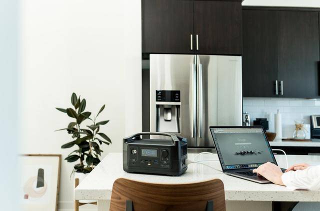 Le power station EcoFlow rivoluzionano l'accesso all'energia
