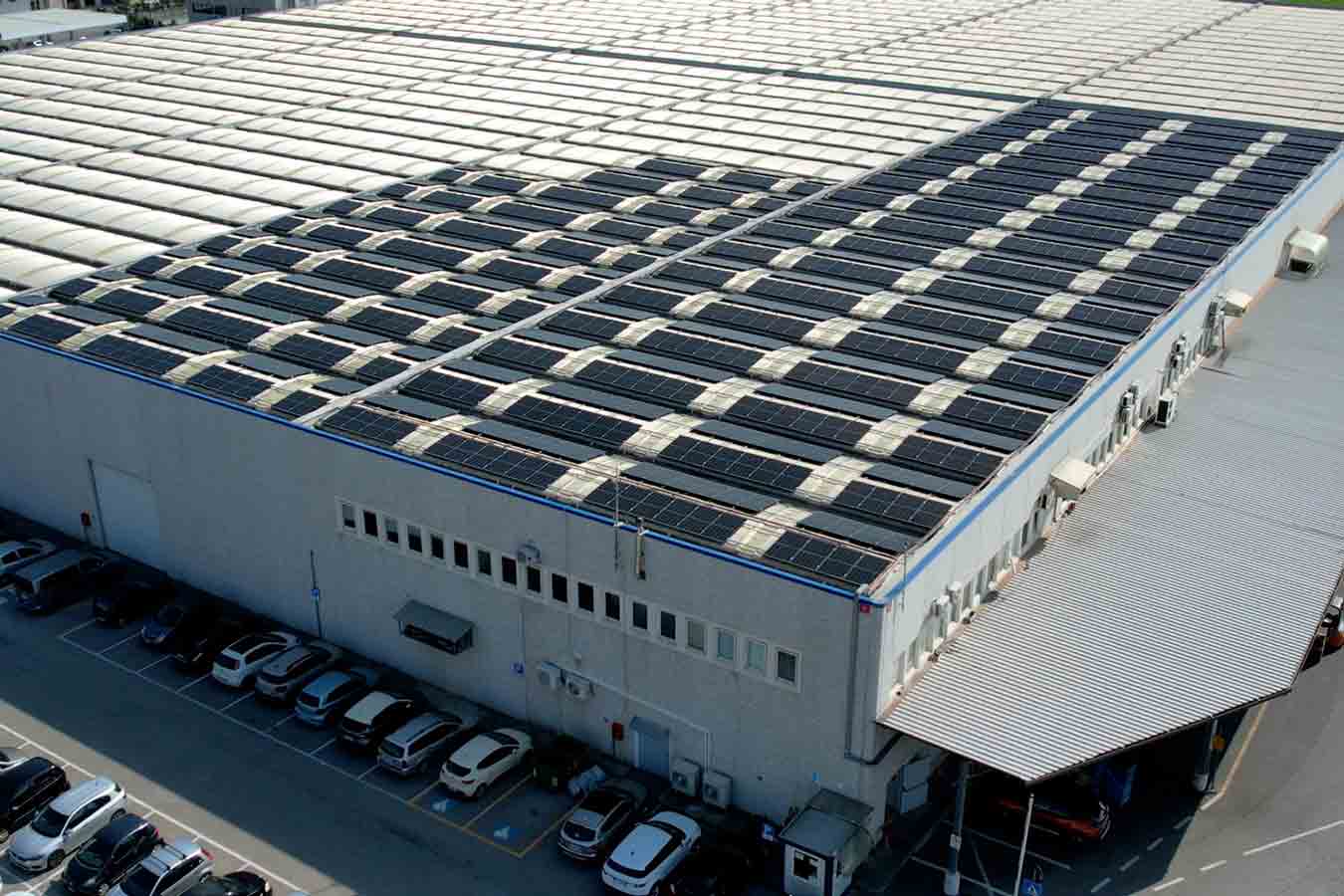 Moderna 2020 punta sull’energia rinnovabile per il Ce.Di e il Cash&amp;Carry di Salerno