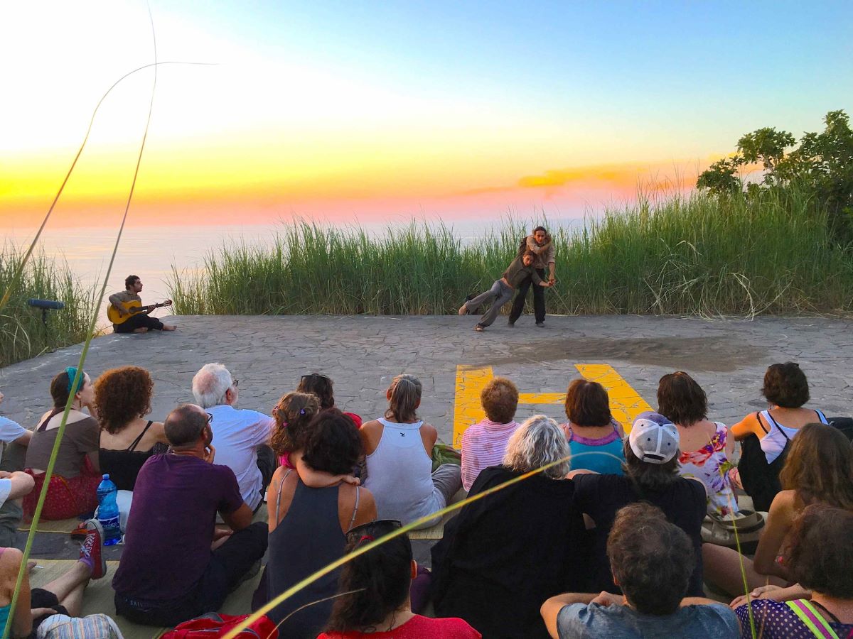 Ricola sostiene la Festa di Teatro Eco Logico a Stromboli