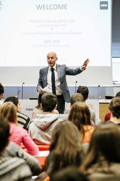 Tornano al Training Center Lavazza gli studenti dell'Unisg di Pollenzo per la formazione sul caffè