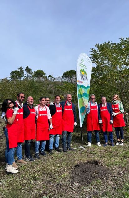Pac 2000A Conad nel Parco Nazionale del Vesuvio per il progetto "Forestiamo insieme l'Italia"