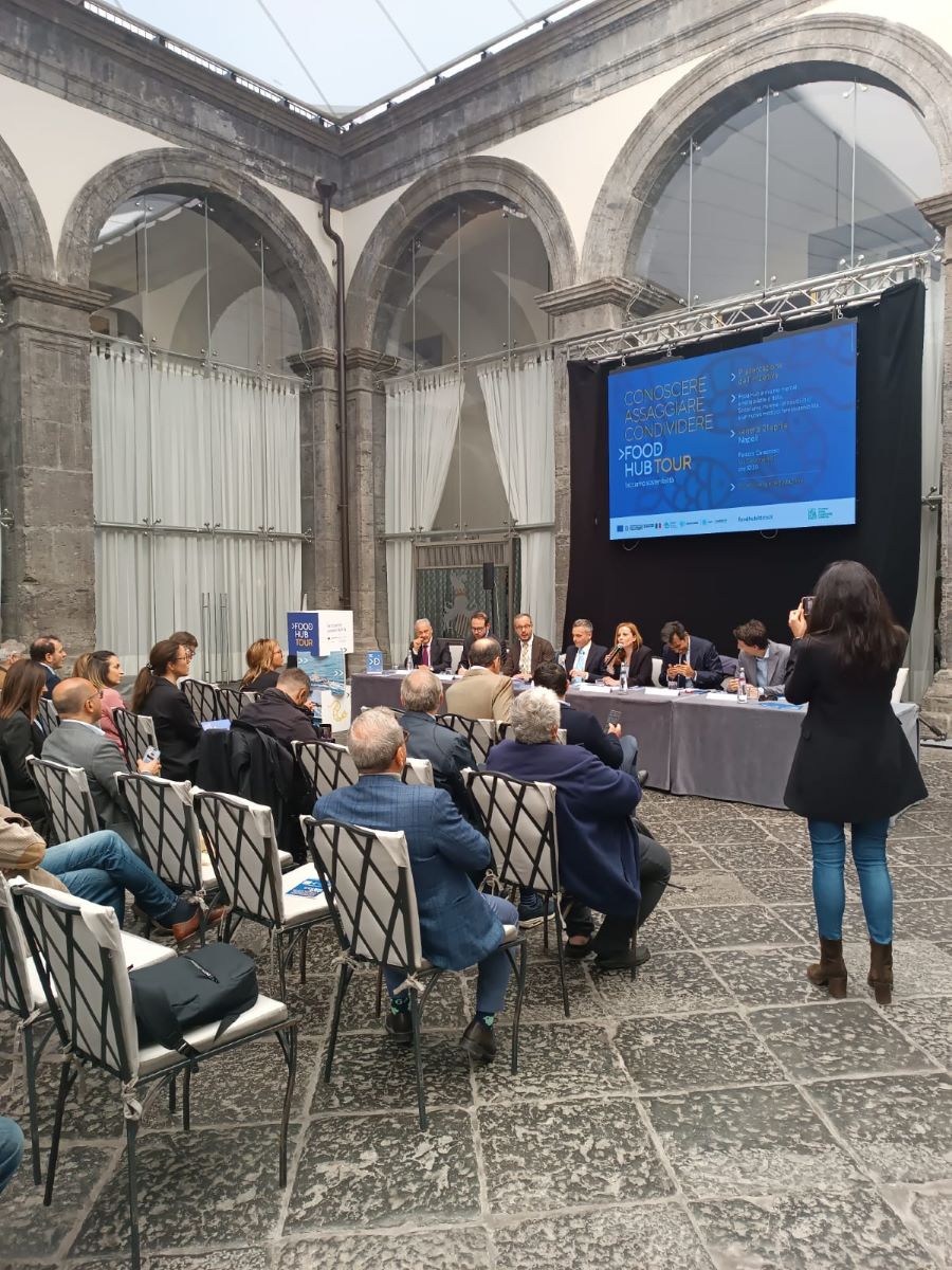 A Napoli arriva la nona tappa di Food Hub: continua il tour a favore della sostenibilità