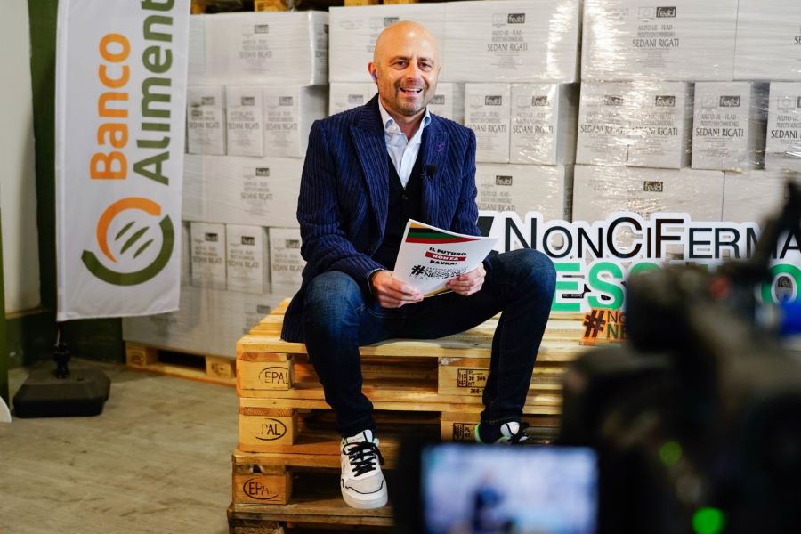 Lidl a Parma insieme a #NonCiFermaNessuno
