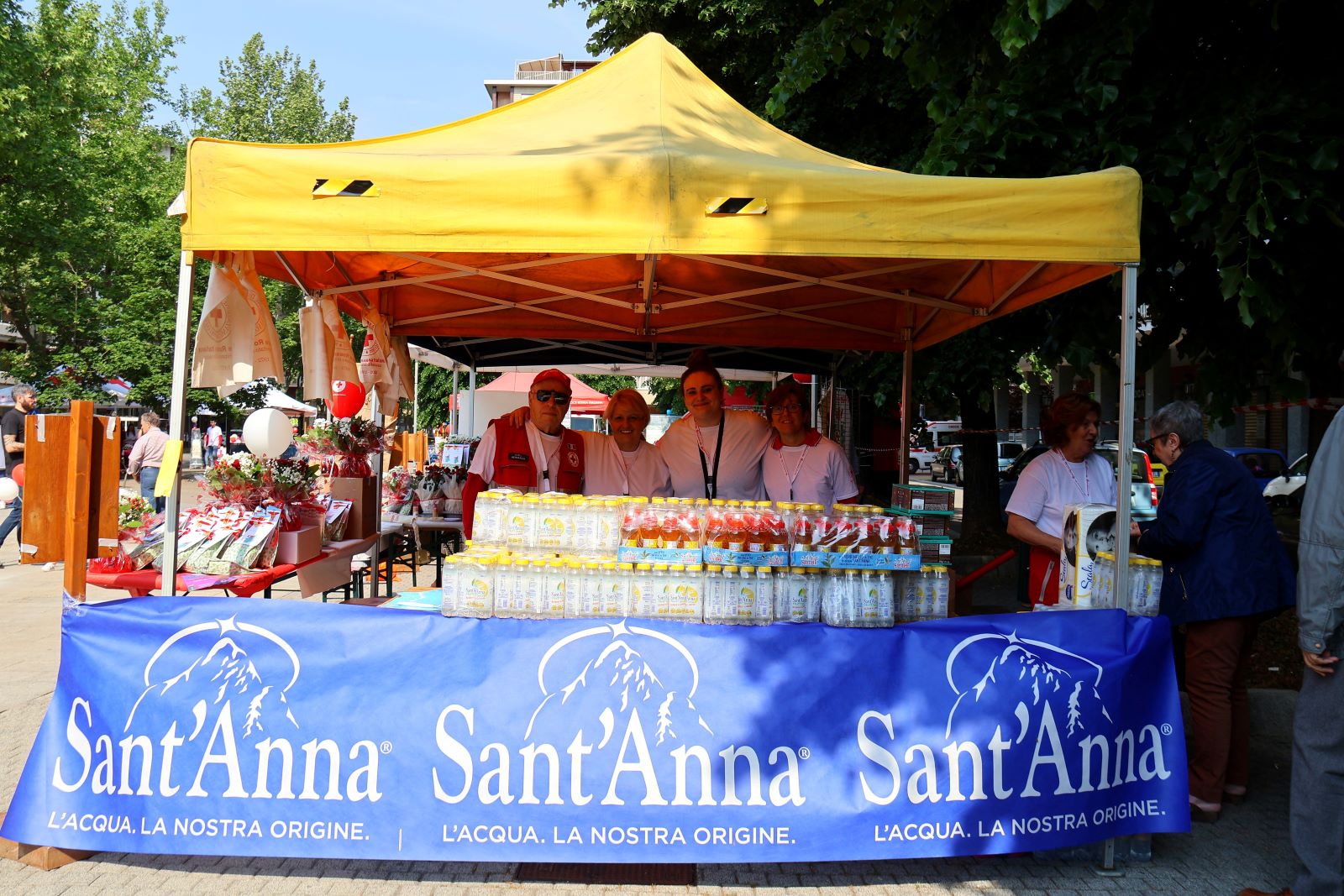 Acqua Sant'Anna per i 50 anni della Croce Rossa di Beinasco