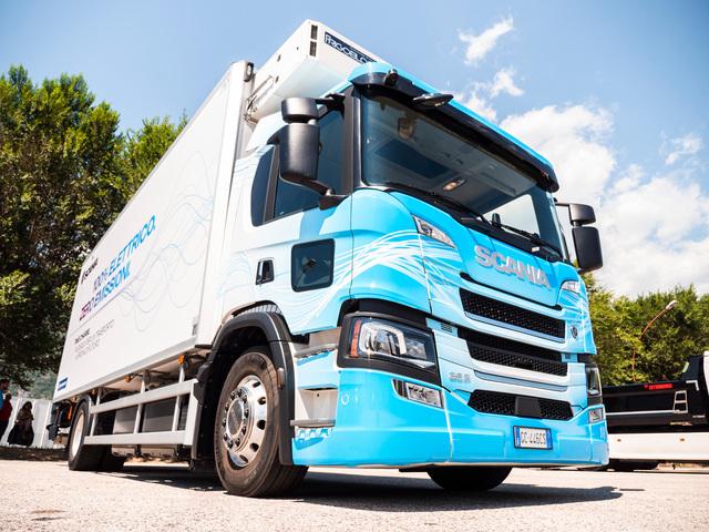 Scania e-xperience: un’esperienza immersiva nel trasporto sostenibile ed elettrificato