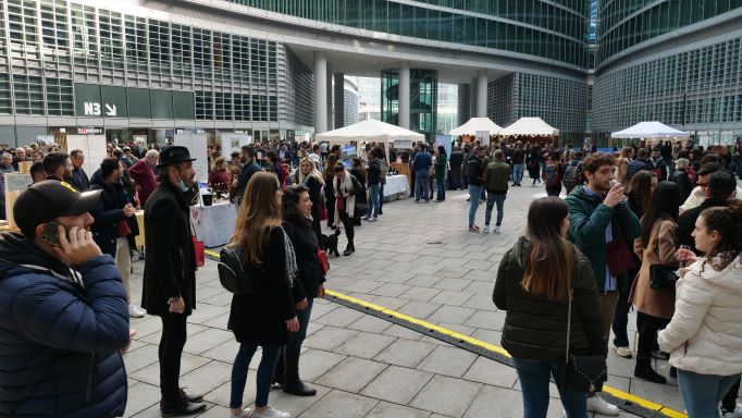 Viniamo + Wine & Sound: dal 17 al 19 giugno in Piazza Città di Lombardia a Milano
