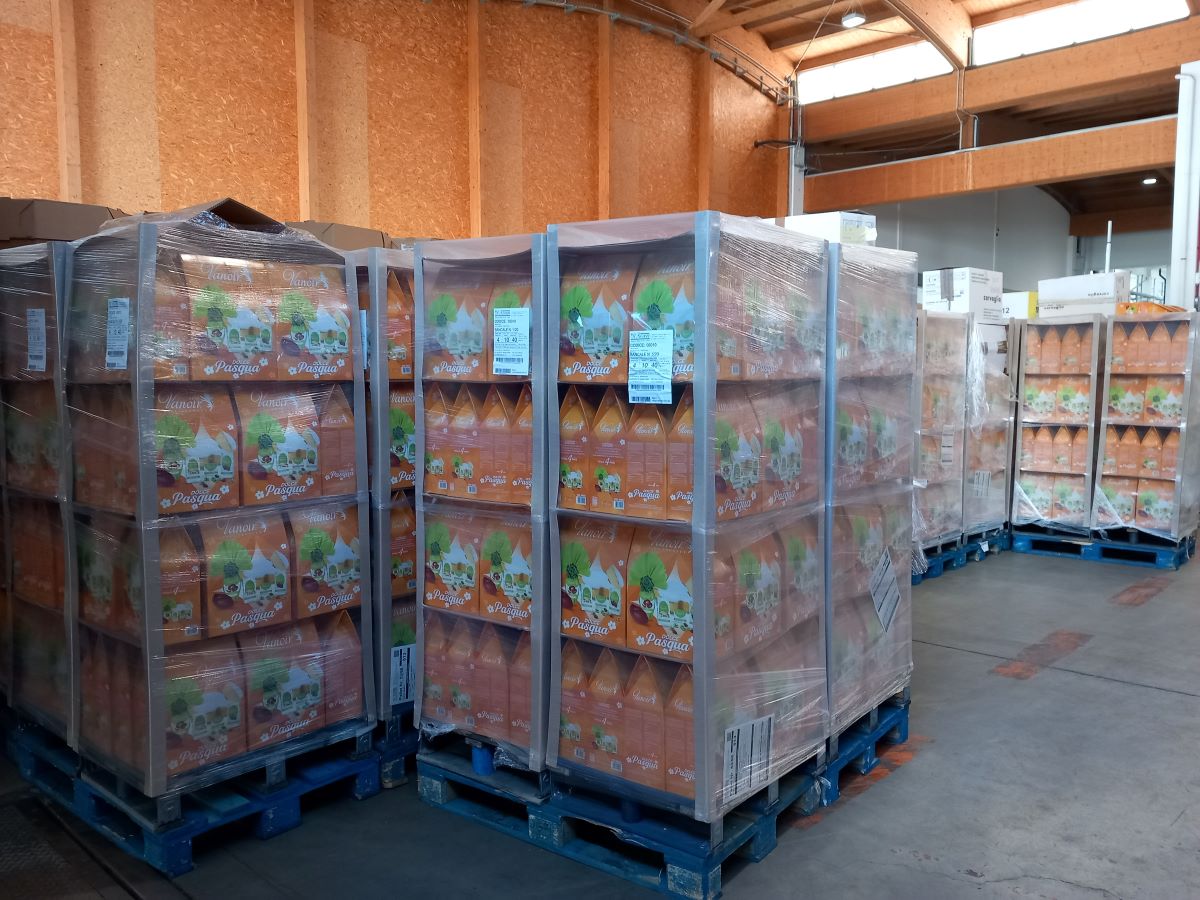 Un dono di Acqua Sant’Anna per la Pasqua