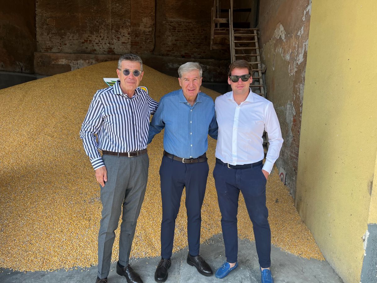 Combi Mais taglia il traguardo dei dieci anni di attività e fa il bis con il centenario dell'Azienda Agricola Folli