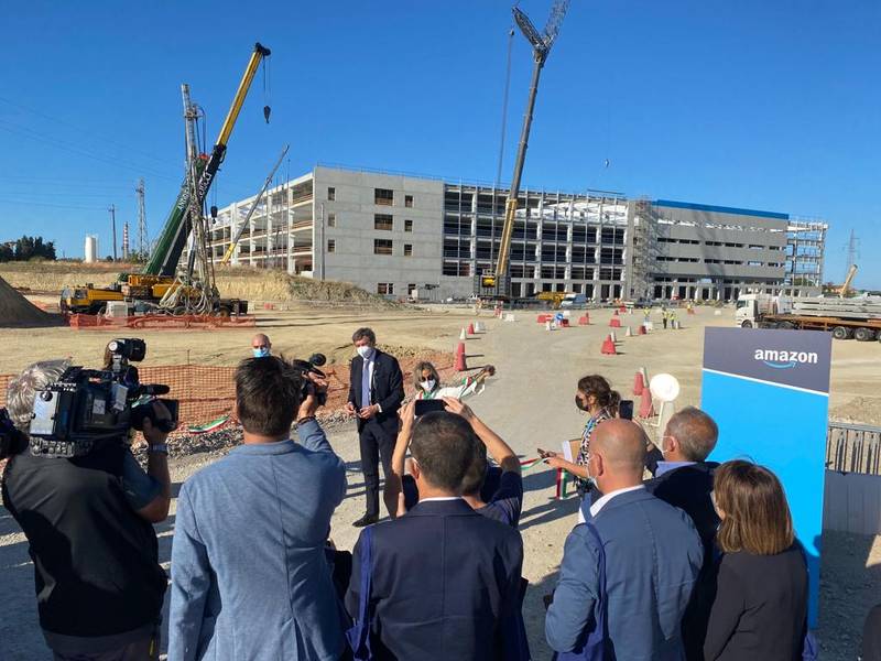 Nuovo centro di distribuzione Amazon a San Salvo (Chieti)