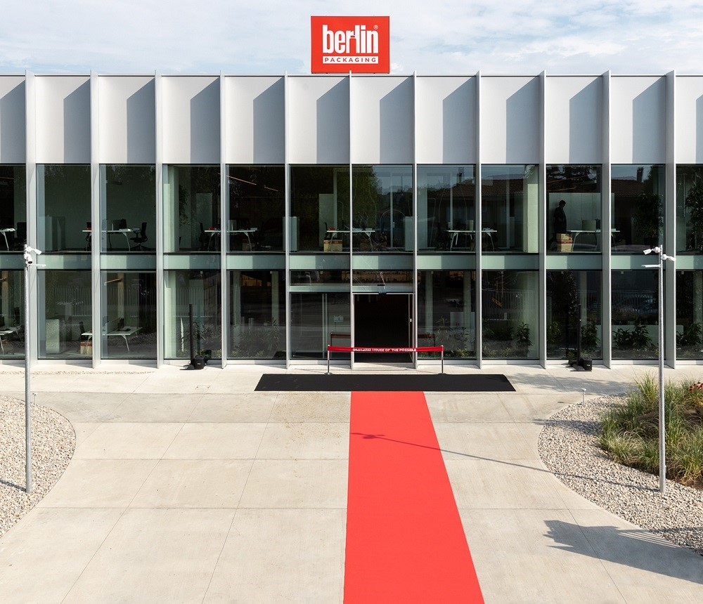 Berlin Packaging inaugura la nuova sede all’insegna di innovazione, sostenibilità, benessere dei dipendenti e sostegno al territorio