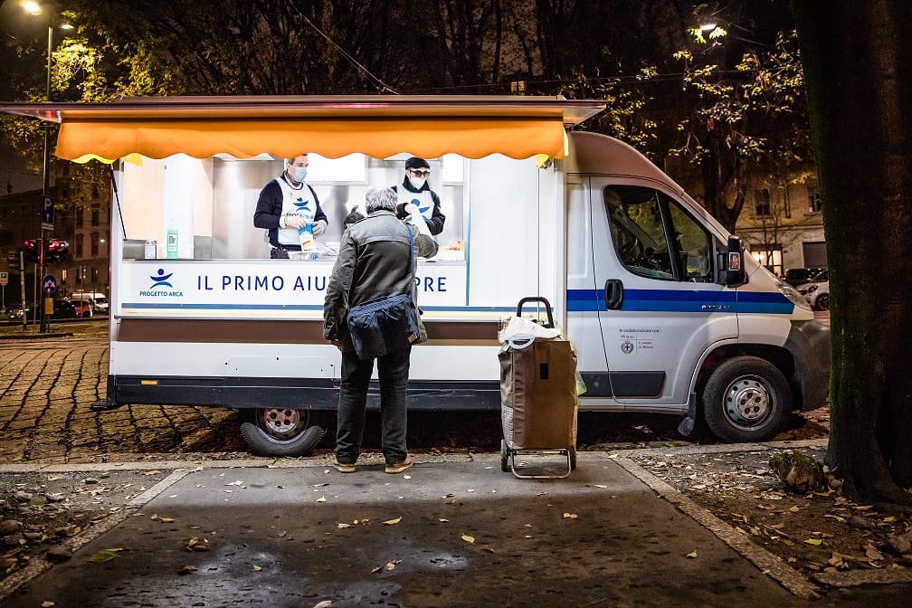 Nasce il "burger sospeso", un progetto nato dall’incontro tra Fondazione Progetto Arca e Doppio Malto