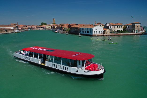A Venezia con gli eco battelli Venetiana