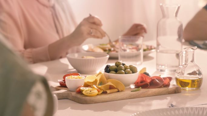 FelsineoVeg debutta in tv con la campagna “Tanti gusti, tutti veg”