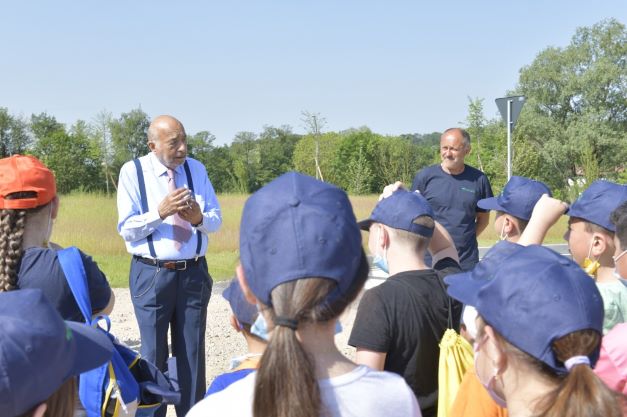 La Festa degli Alberi Goglio con gli alunni della scuola primaria di Daverio