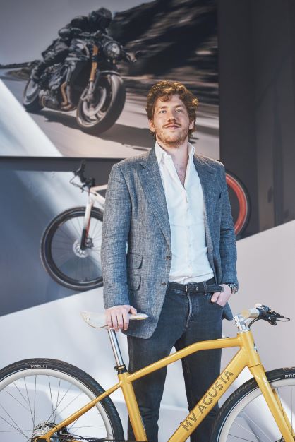 Mv Agusta e Langhe Monferrato Roero regalano le "Routes of Buon Vivere" 