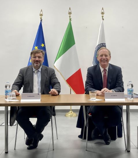 Microsoft e l’Agenzia per la Cybersicurezza Nazionale avviano una collaborazione per accelerare lo sviluppo digitale del Paese secondo principi di sicurezza e trasparenza