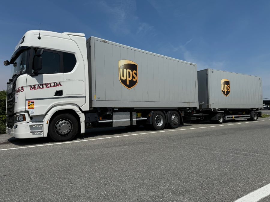 Ups sperimenta il carburante Hvo per rendere più sostenibili le spedizioni transfrontaliere