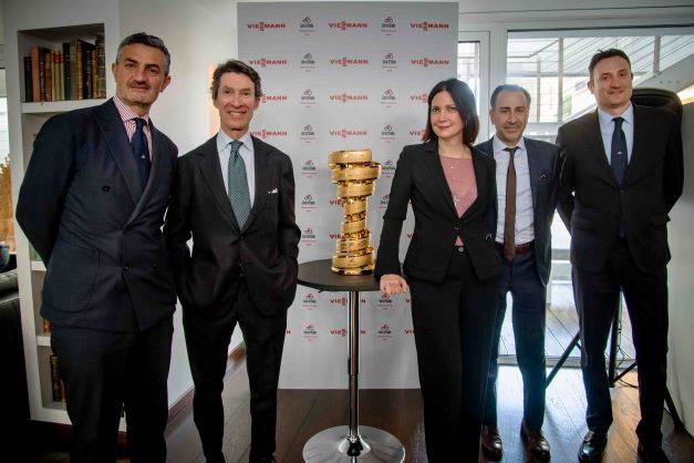 Viessmann è partner ufficiale del Giro d’Italia 2022: una sinergia all’insegna della responsabilità e del rispetto per l’ambiente per un futuro sostenibile