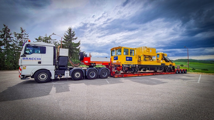 Trasporti eccezionali: Bracchi investe oltre due milioni