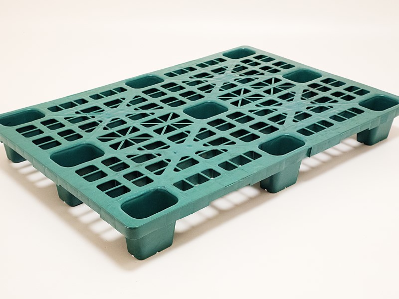 Relicyc lancia il pallet Logypal in r-Hdpe per il settore ittico