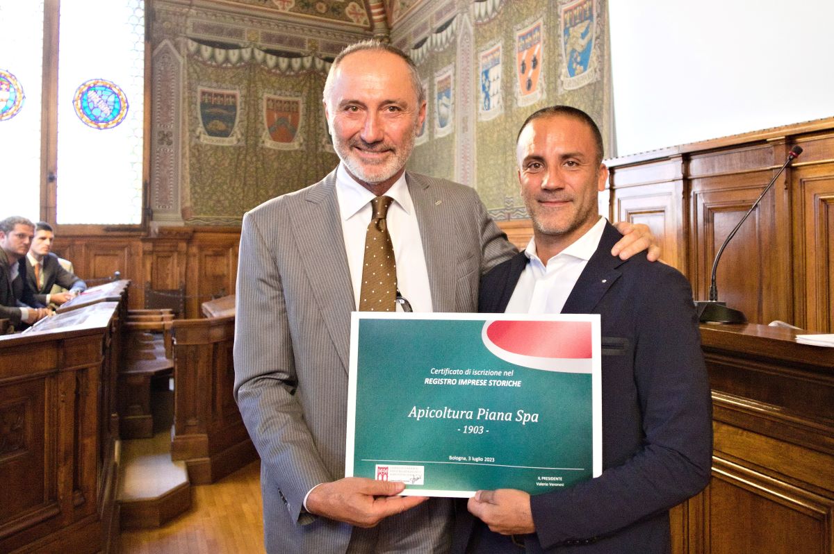 Apicoltura Piana entra nel Registro Nazionale Imprese Storiche