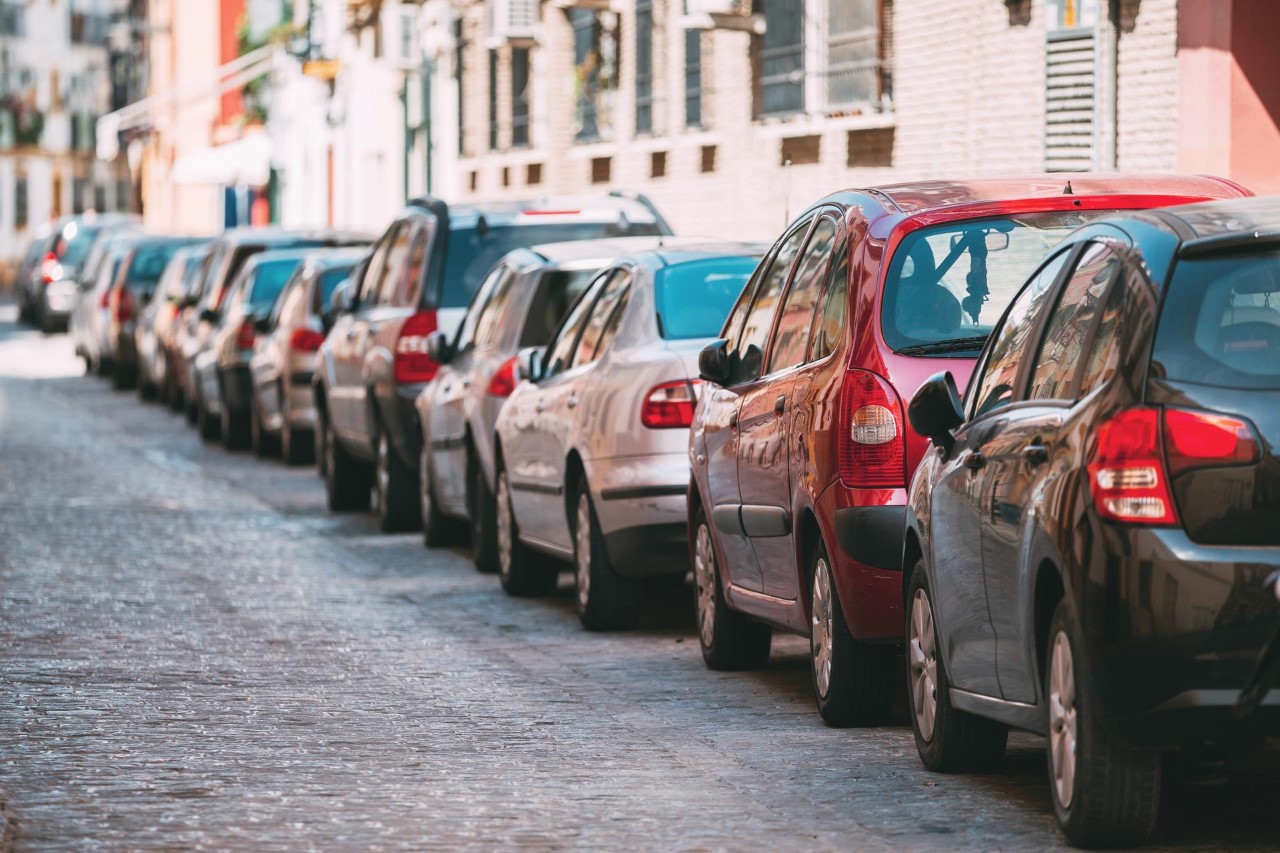 Milano, Area B: 165 mila le auto dei milanesi che non potranno circolare nell’area, che arrivano a 483 mila se si considera l’hinterland