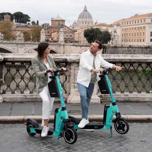 Green Retail  - Tier incentiva la mobilità intermodale a Roma con Tier Connect 