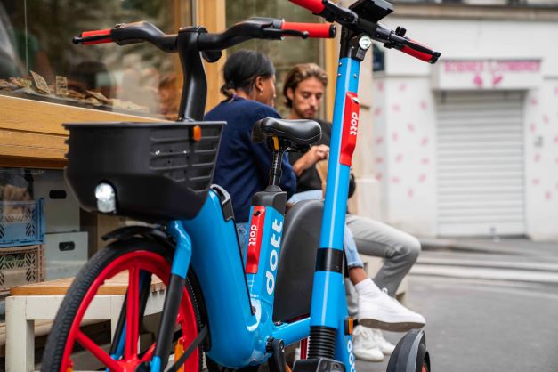 L’estate è la stagione della micromobilità: Dott triplica le corse in Italia rispetto al 2021