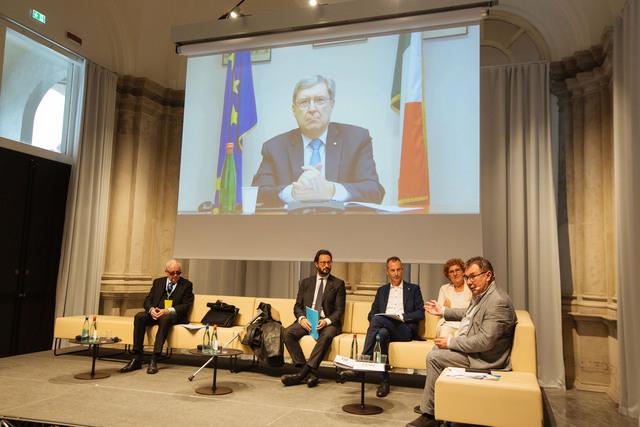 e_mob 2022, visioni per un futuro green