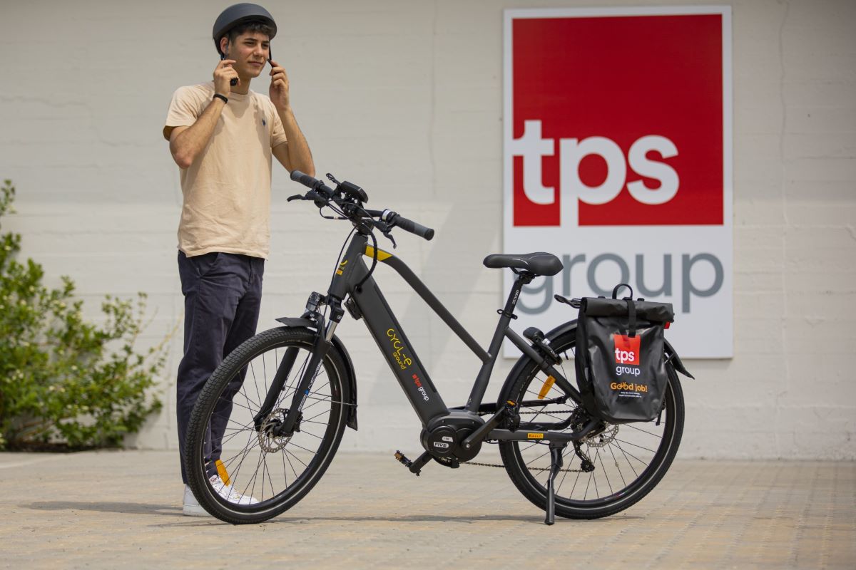 Mobilità green per i dipendenti del gruppo Tps con il servizio di bike sharing Pirelli Cycl-e around