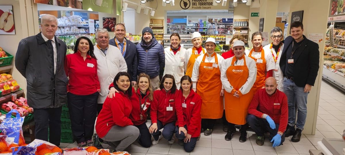 Riapre, dopo l’alluvione, il rinnovato Conad di Via Roma a Quarrata
