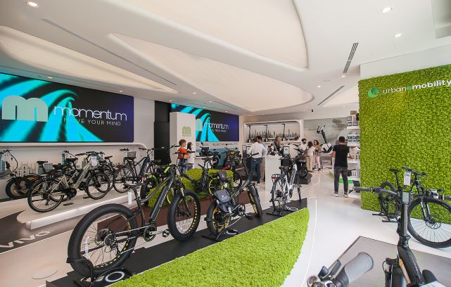 Inagurato a City Life “Momentum”, lo store dedicato agli urban trend dell'e-mobility e del wellness