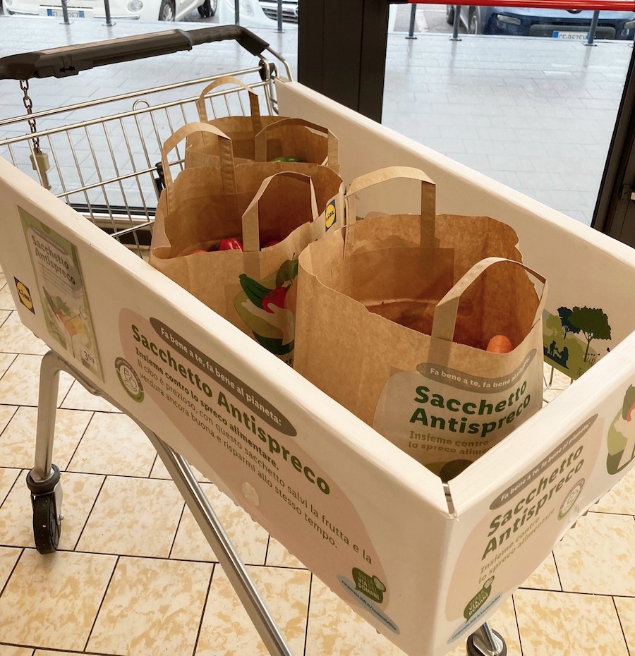 Lidl Italia: recuperate 400 tonnellate di frutta e verdura con il "Sacchetto Antispreco"