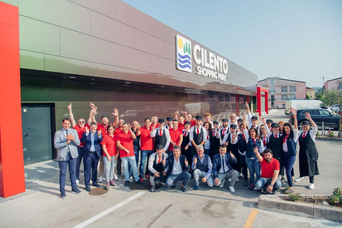 Riapre l’Interspar di Castelnuovo Cilento all’insegna del format 35