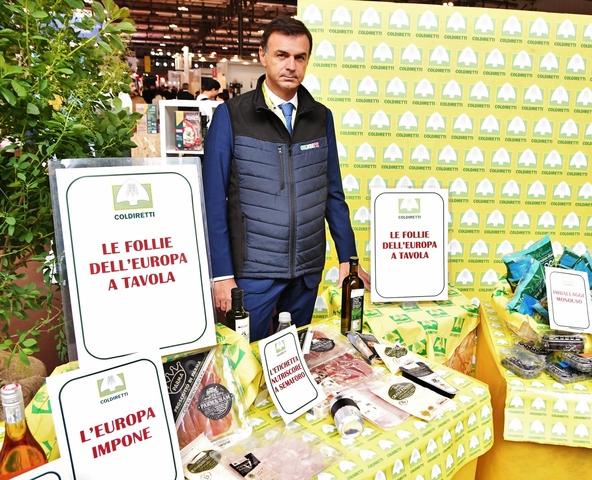 Stop dall’Ue all’insalata in busta: l'allarme di Coldiretti