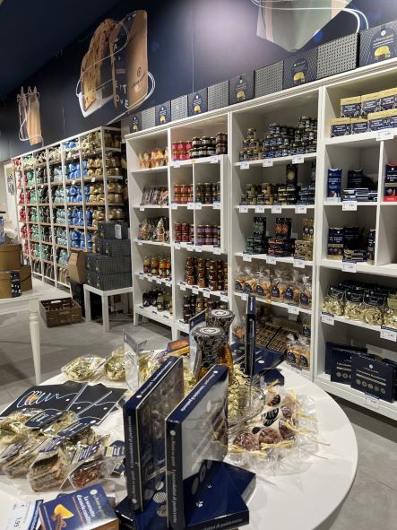 Apre a Cagliari il temporary store La Rosa dei gusti
