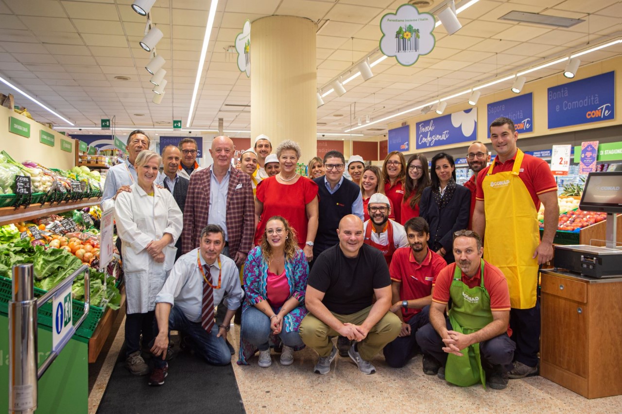 A Galcetello Prato riapre il Conad di via VII Marzo