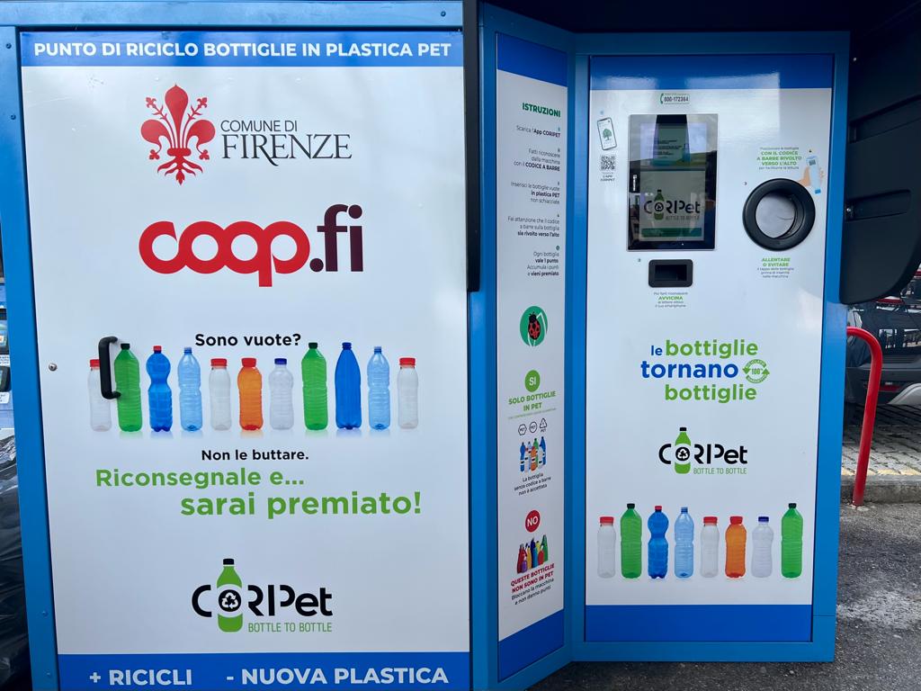 Green Retail  - Alla Coop di Firenze Gavinana parte la raccolta delle bottiglie in Pet 