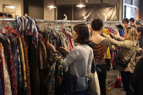 Second hand e ricondizionati: come comprano gli italiani